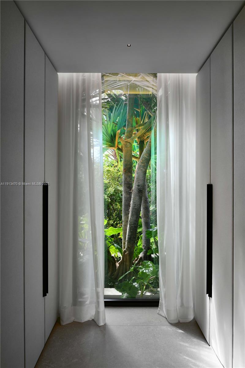 HIBISCUS ISLAND - Residential