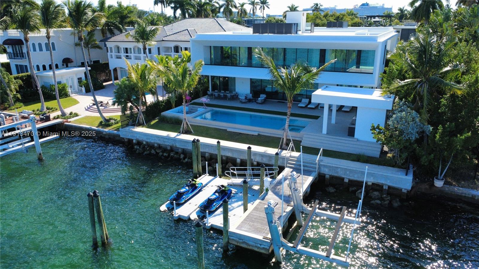 HIBISCUS ISLAND - Residential