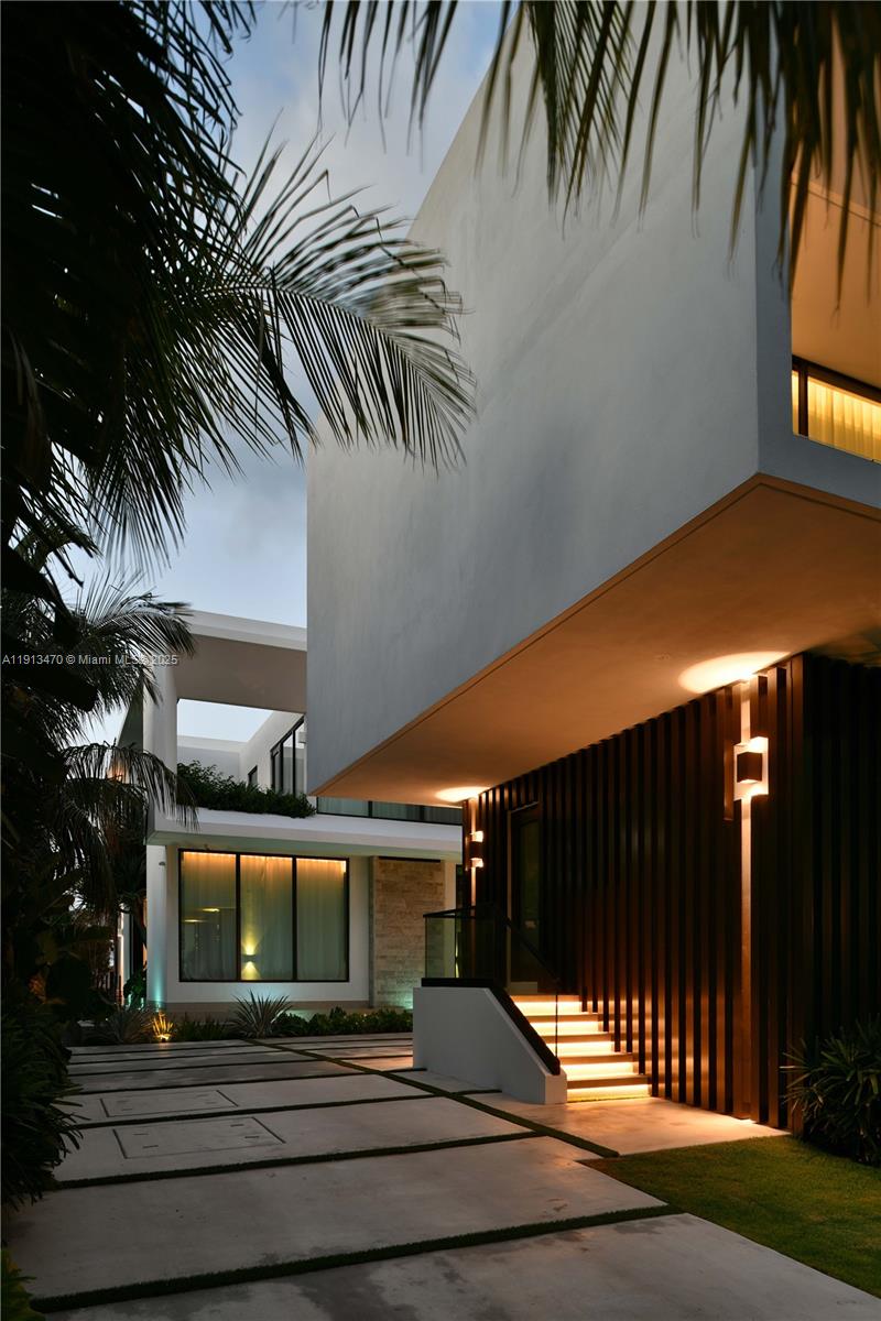 HIBISCUS ISLAND - Residential