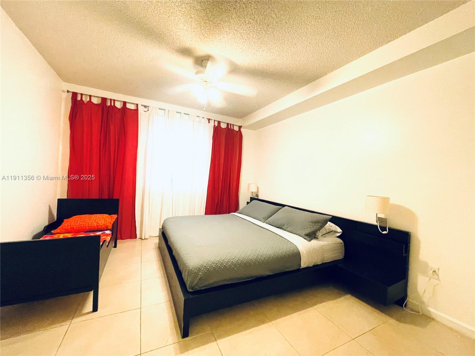 PORTO BELLAGIO CONDO - Residential Lease