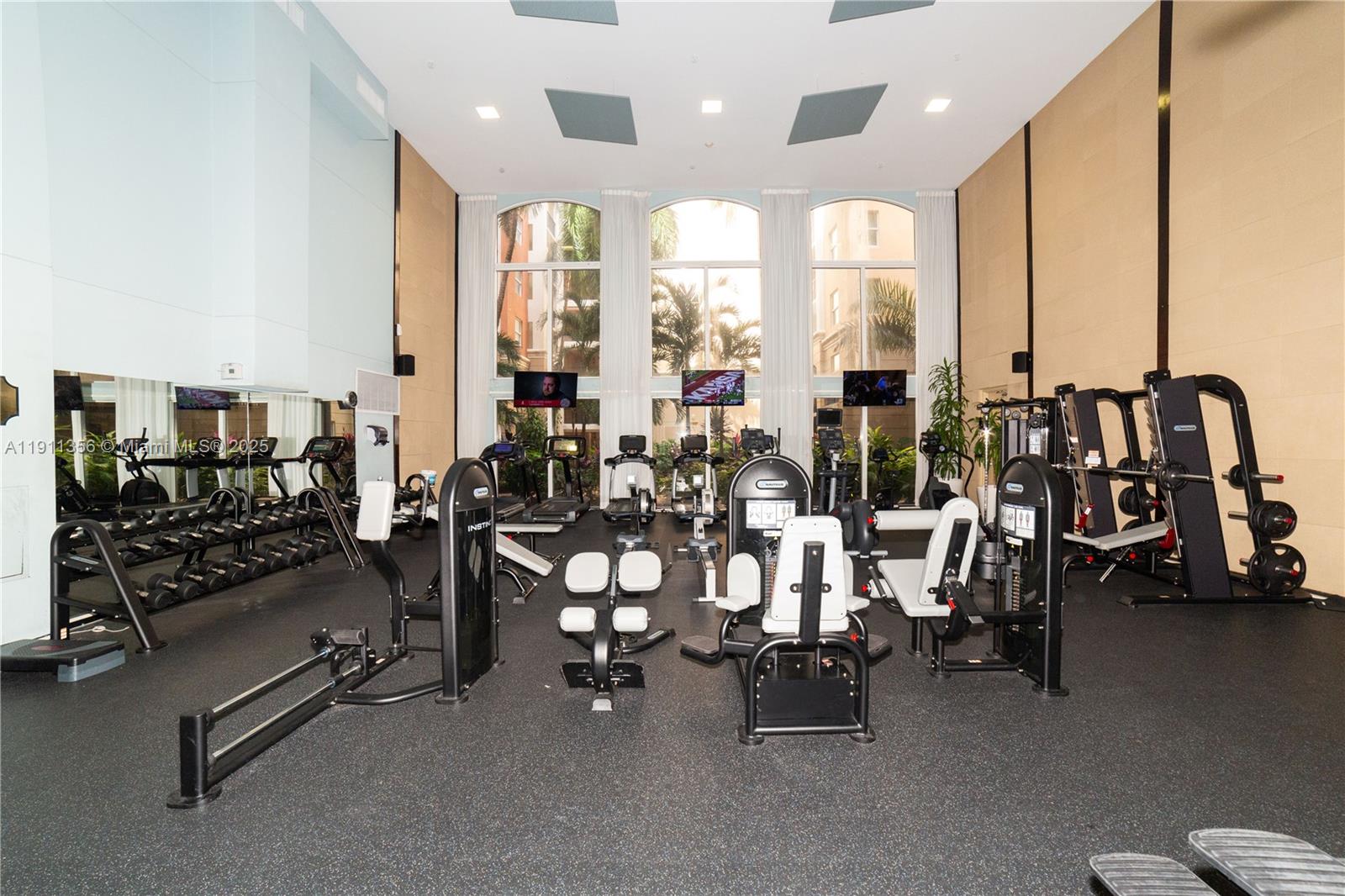 PORTO BELLAGIO CONDO - Residential Lease