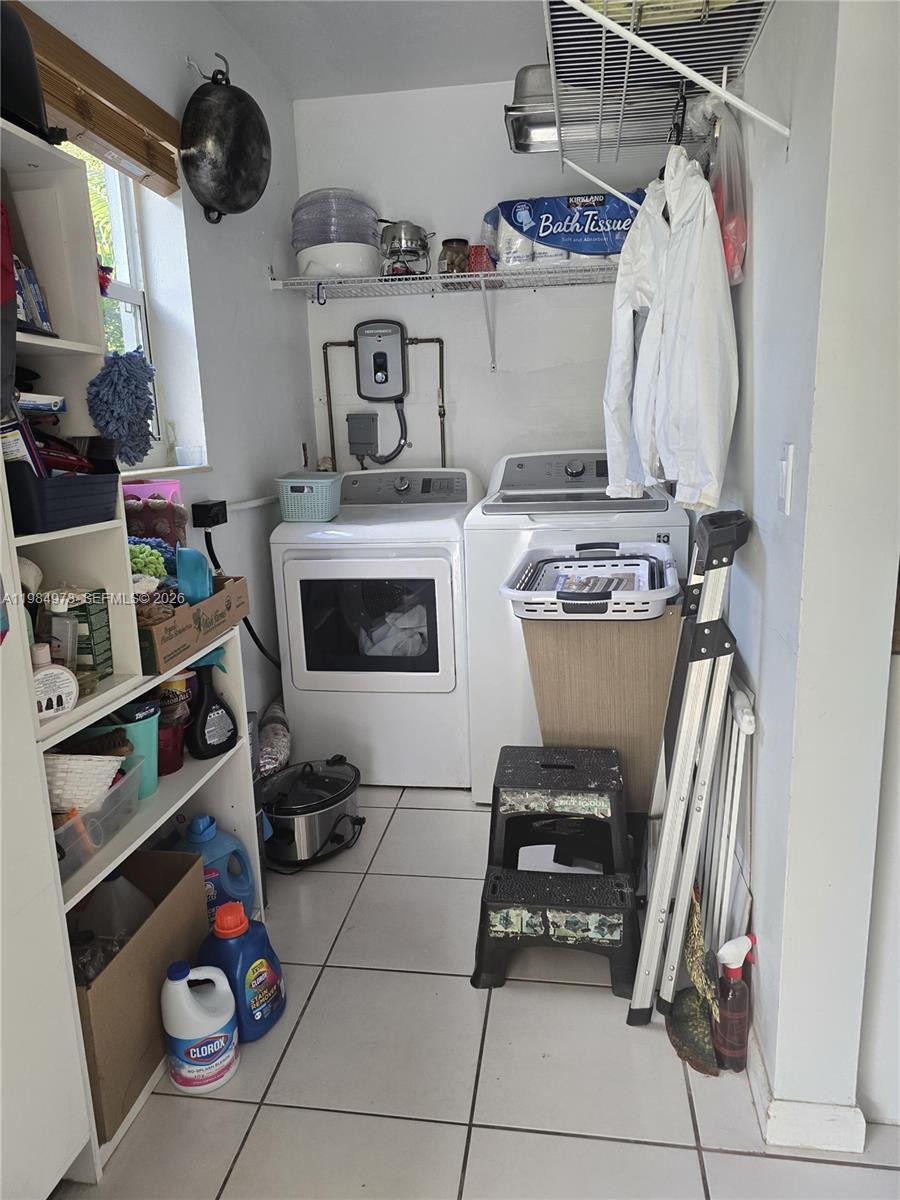 SHERIDAN PARK - Residential