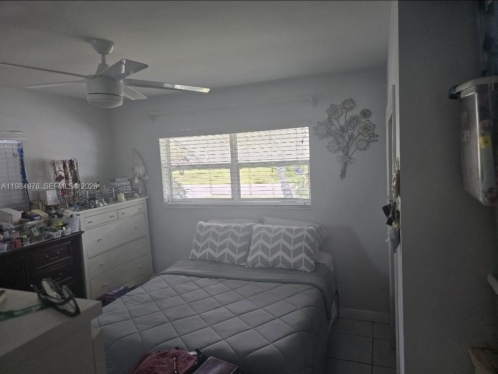 Photo of 2321 N 57th Ave, Hollywood, FL 33021 (MLS # A11984978)