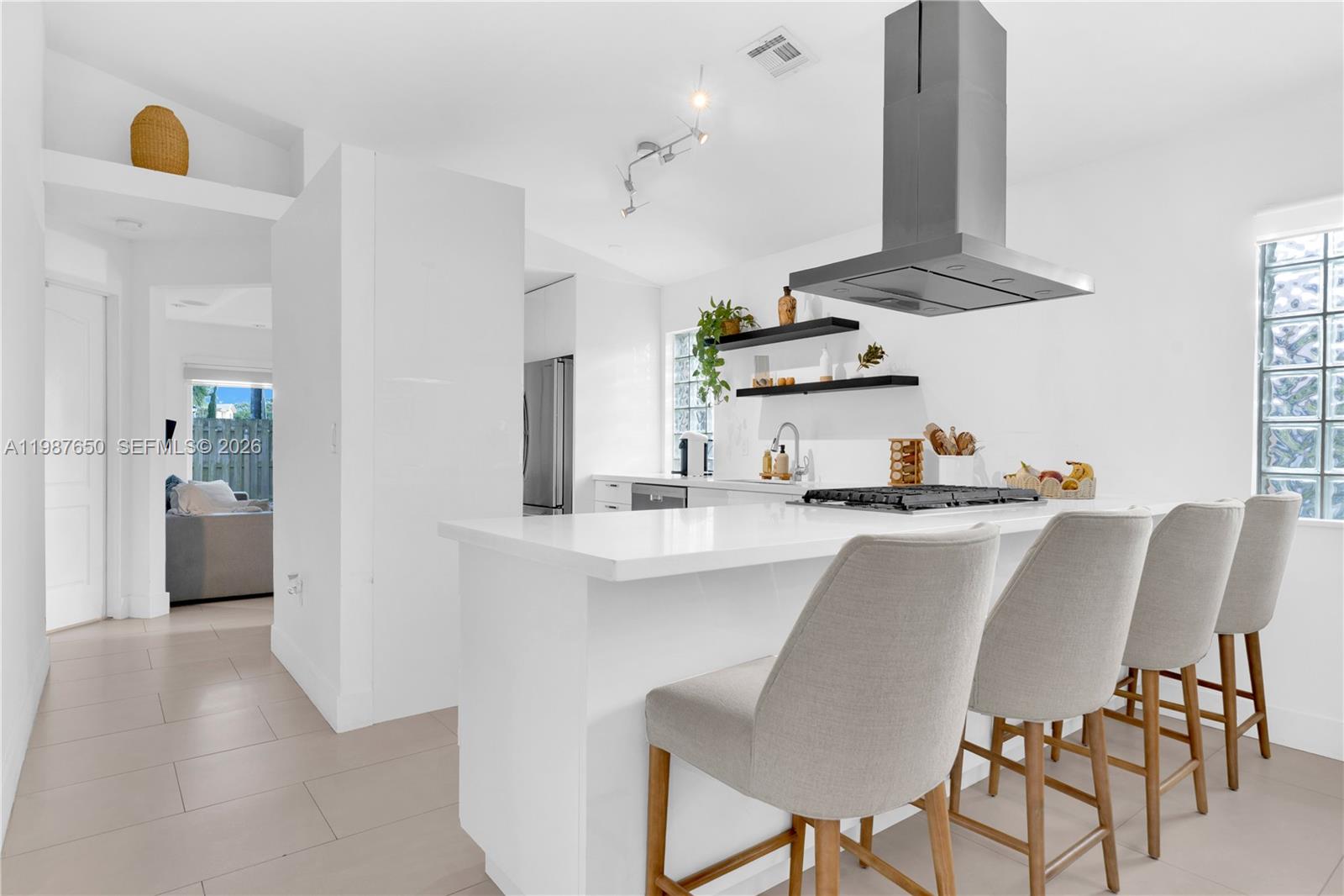 LAKES BY THE BAY SEC 11 - Residential