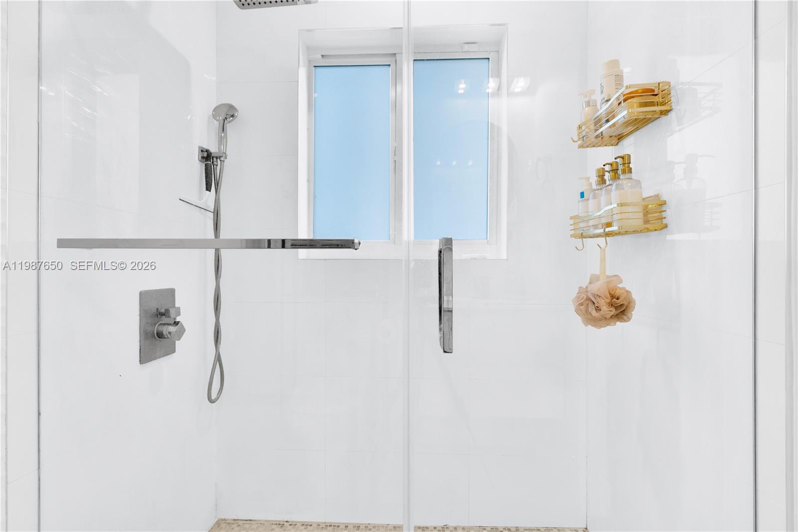 LAKES BY THE BAY SEC 11 - Residential