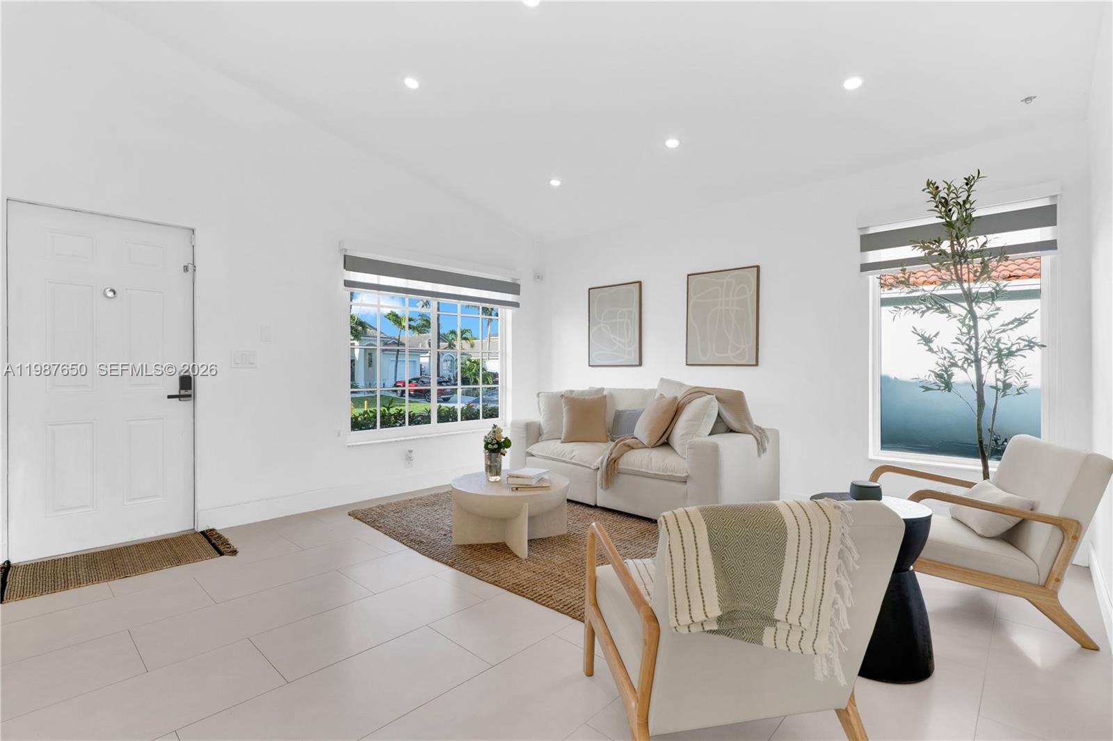 LAKES BY THE BAY SEC 11 - Residential