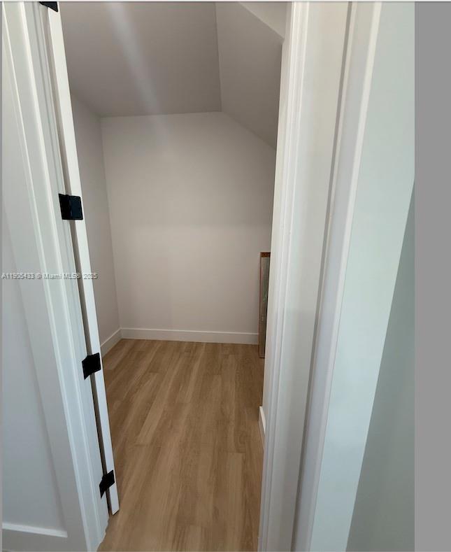 EAST SHENANDOAH - Residential