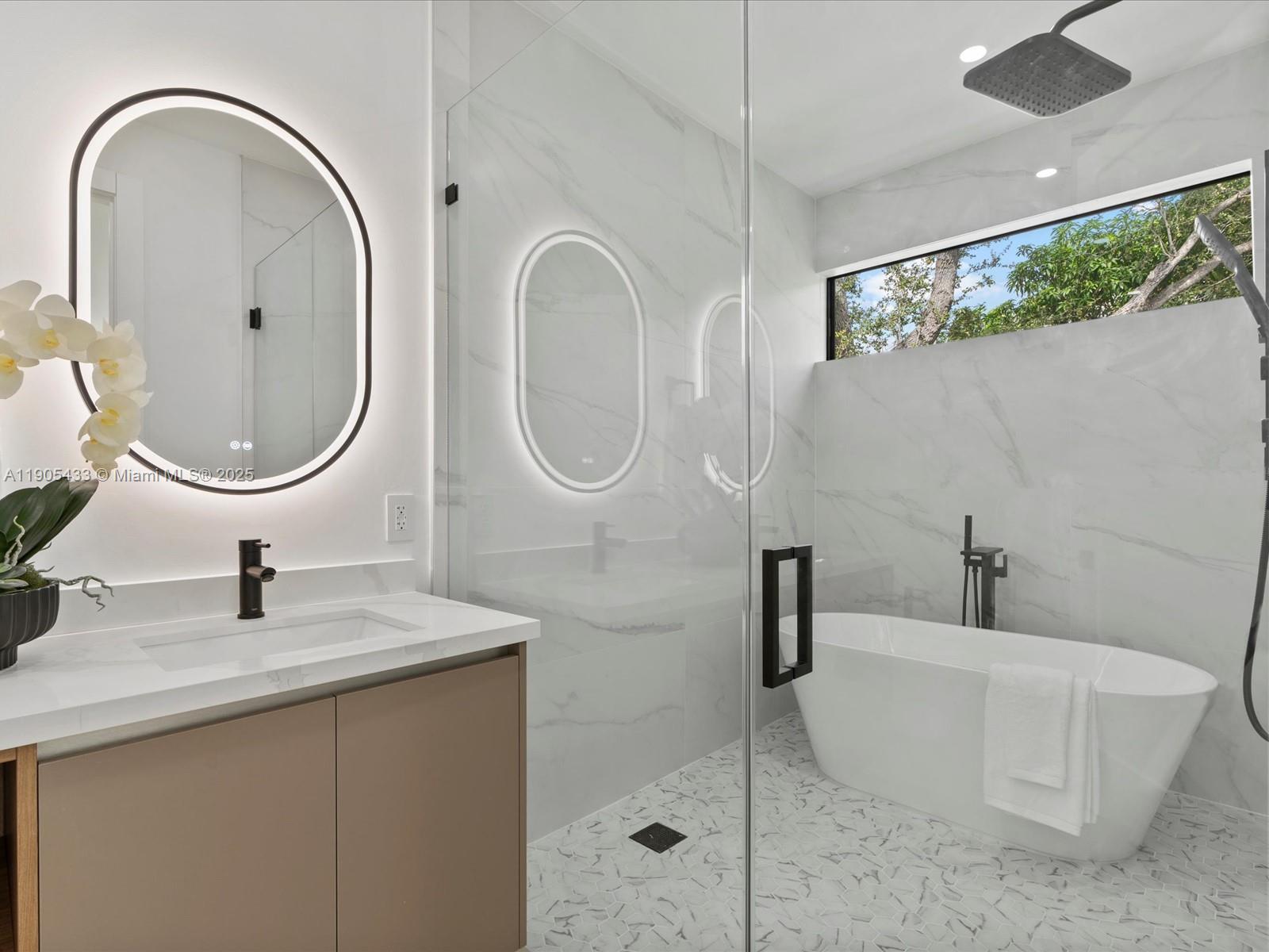 EAST SHENANDOAH - Residential