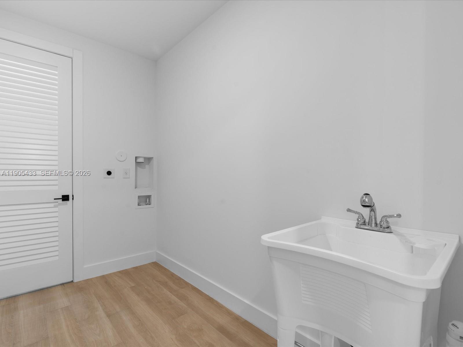 EAST SHENANDOAH - Residential