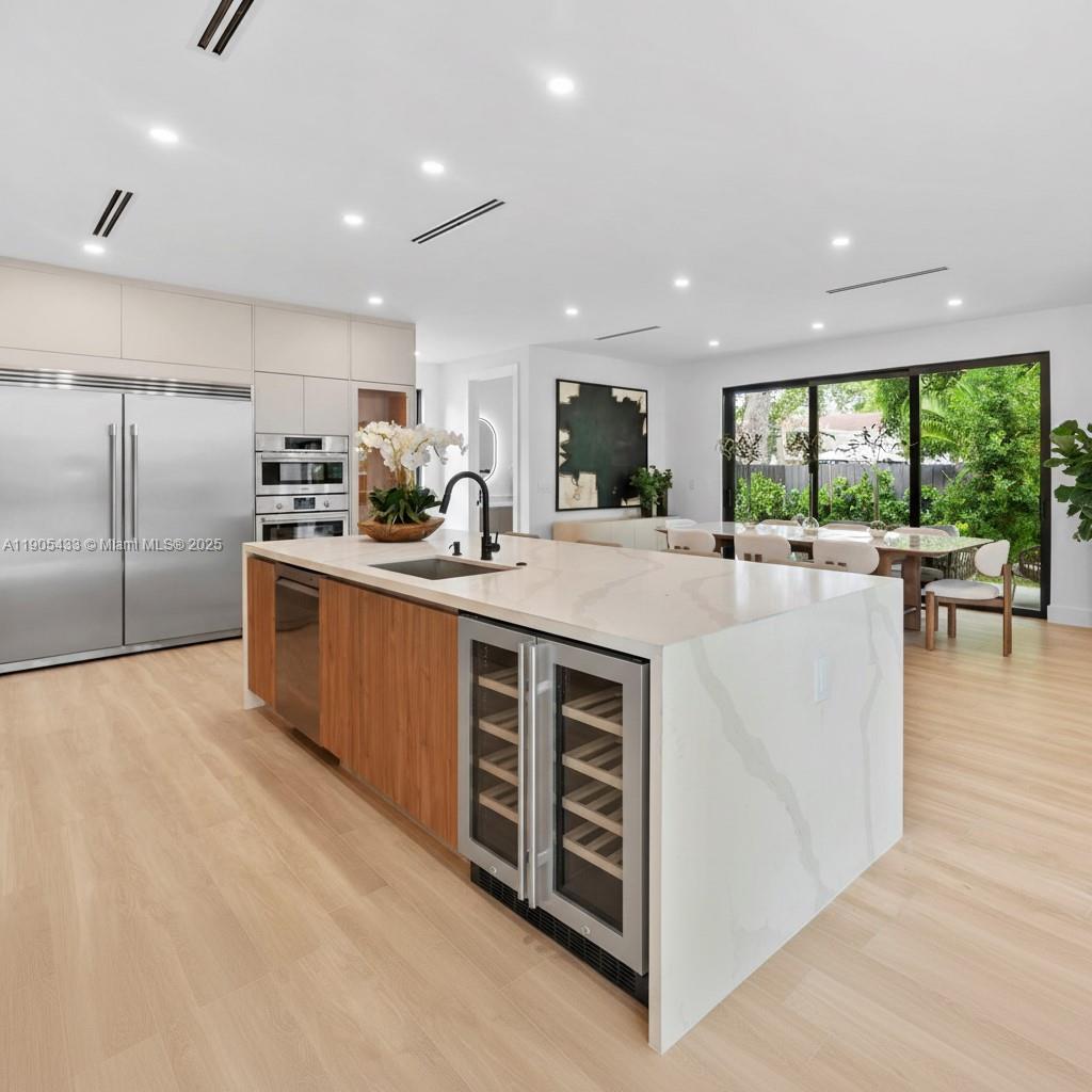 EAST SHENANDOAH - Residential