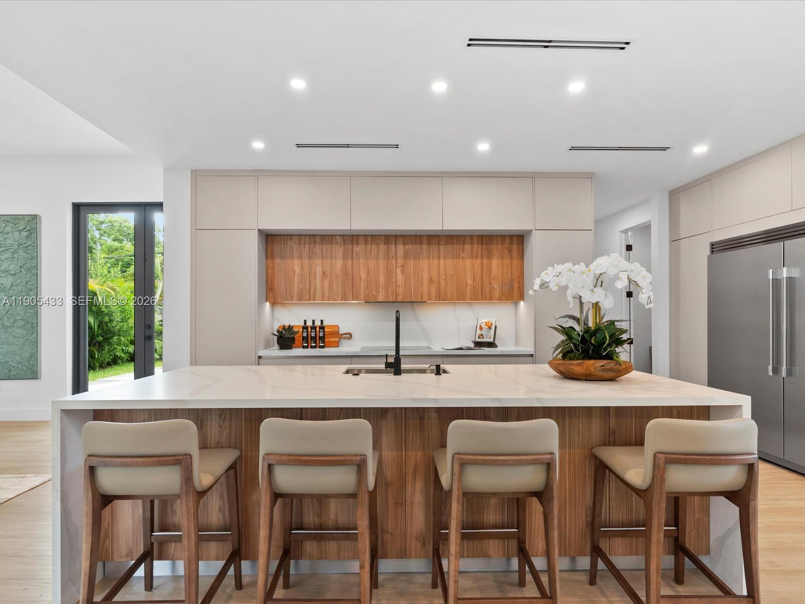 EAST SHENANDOAH - Residential