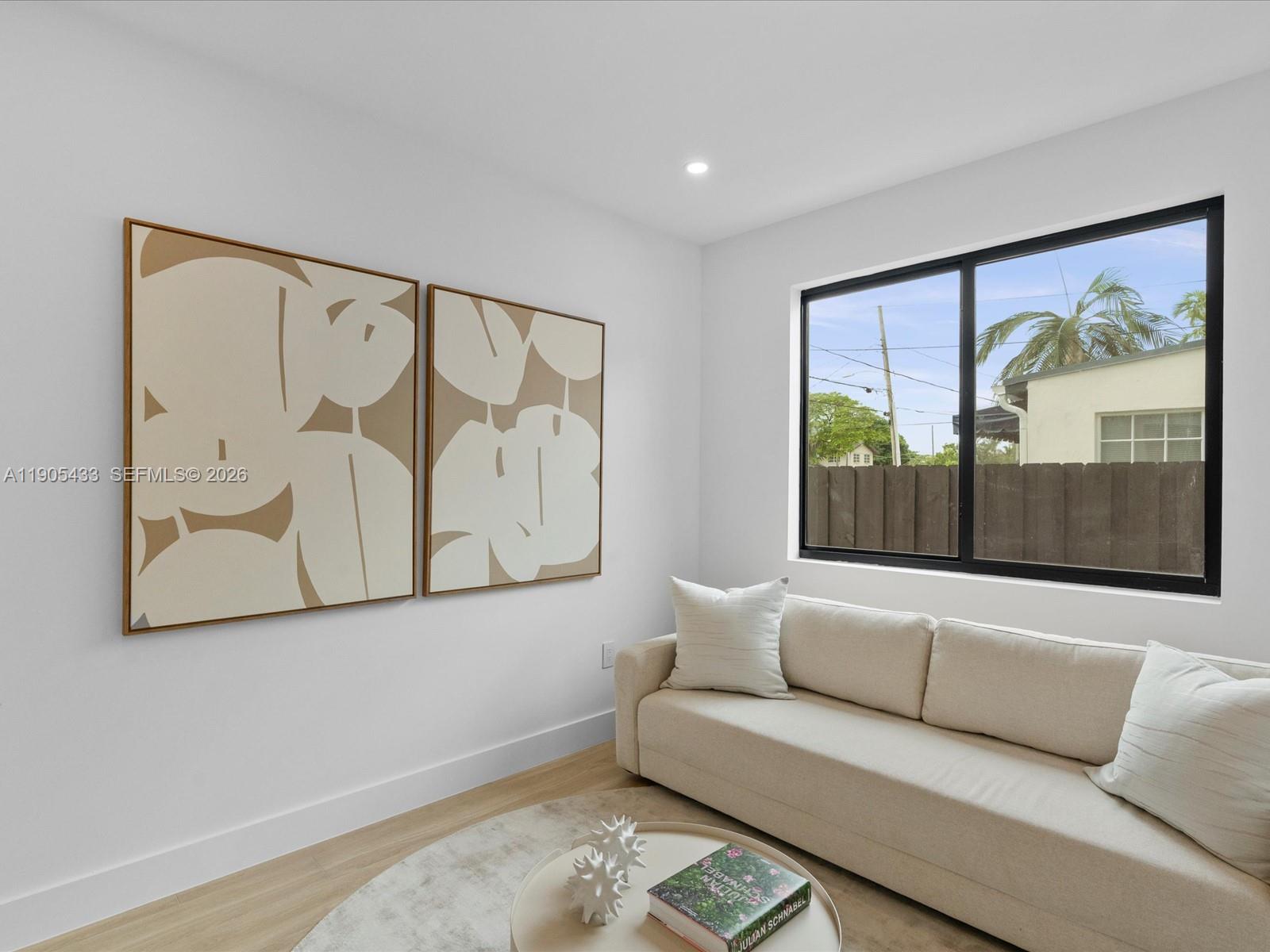 EAST SHENANDOAH - Residential