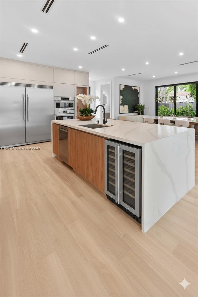 EAST SHENANDOAH - Residential