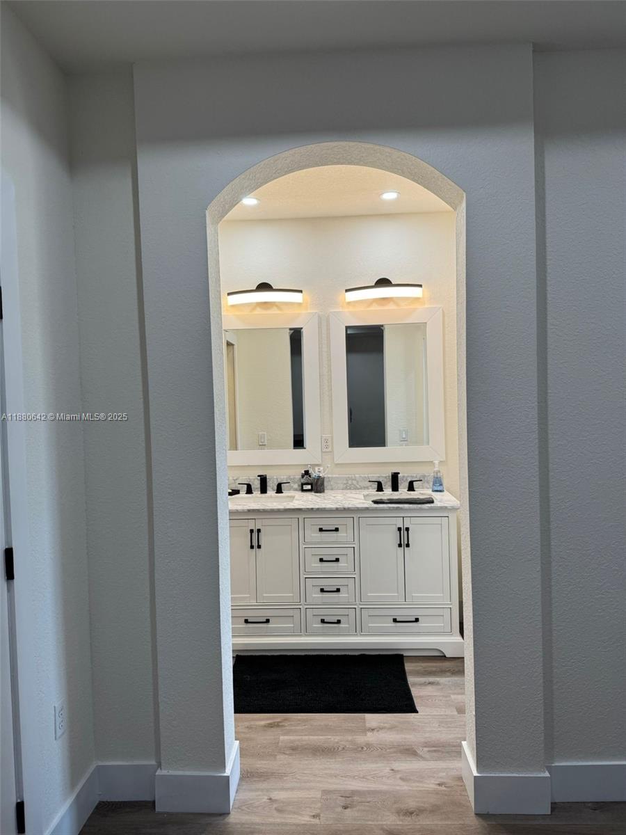 KENDALL BREEZE SOUTH - Residential