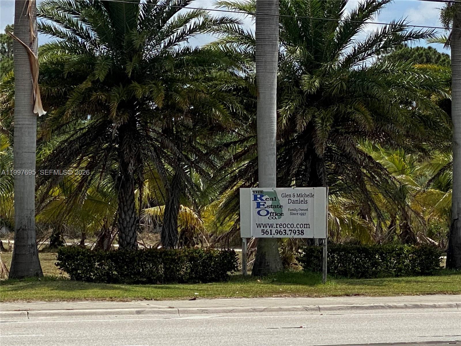 4411 Forest Hill Blvd