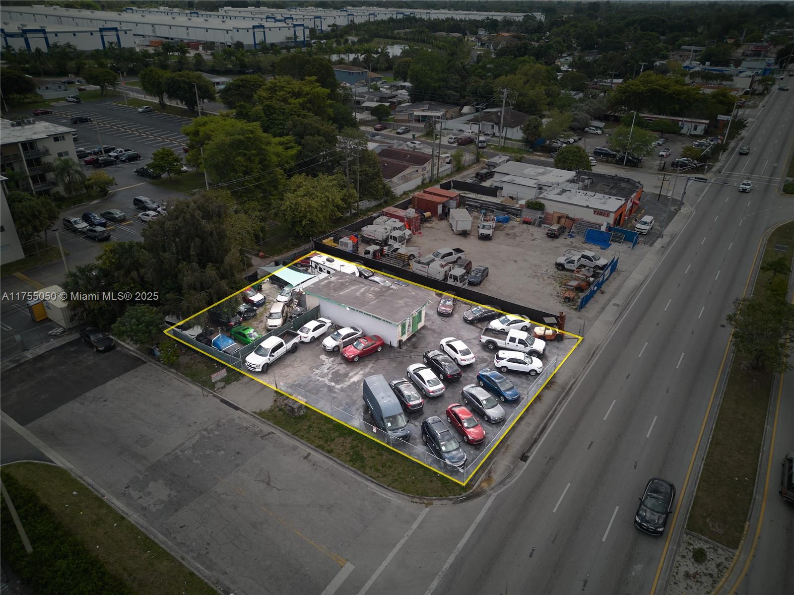 Exceptional Dealership Opportunity in a Prime Location NW 27th Ave major north-south artery that runs through Miami-Dade County.Seize the chance to own the land and a thriving dealership in a high-traffic area, perfectly positioned for success. This well-established business offers a spacious showroom, expansive lot for vehicle display. Current tenant occupied generating $4800+/- in montly income. Current lease to expired in Nov 2025.
With strong market demand and room for growth, it’s a rare opportunity to step into a turnkey operation and drive it to new heights. High traffic 52,000 ADT
Folio#1: 30-2134-002-0220
Folio#2: 30-2134-001-0150
Serious inquiries only — contact us today to schedule a private tour and explore the possibilities!