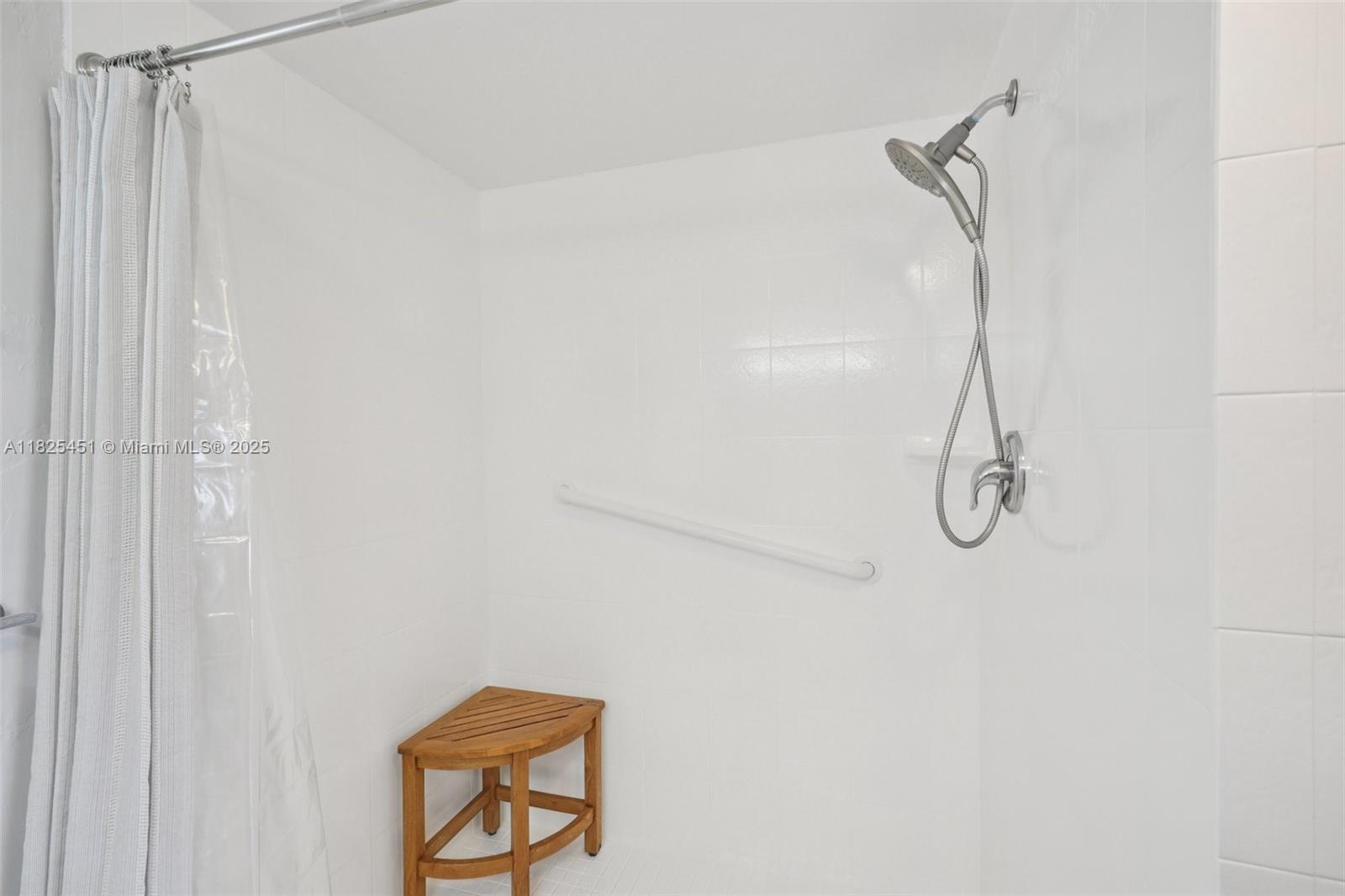 Seven Lakes - Residential