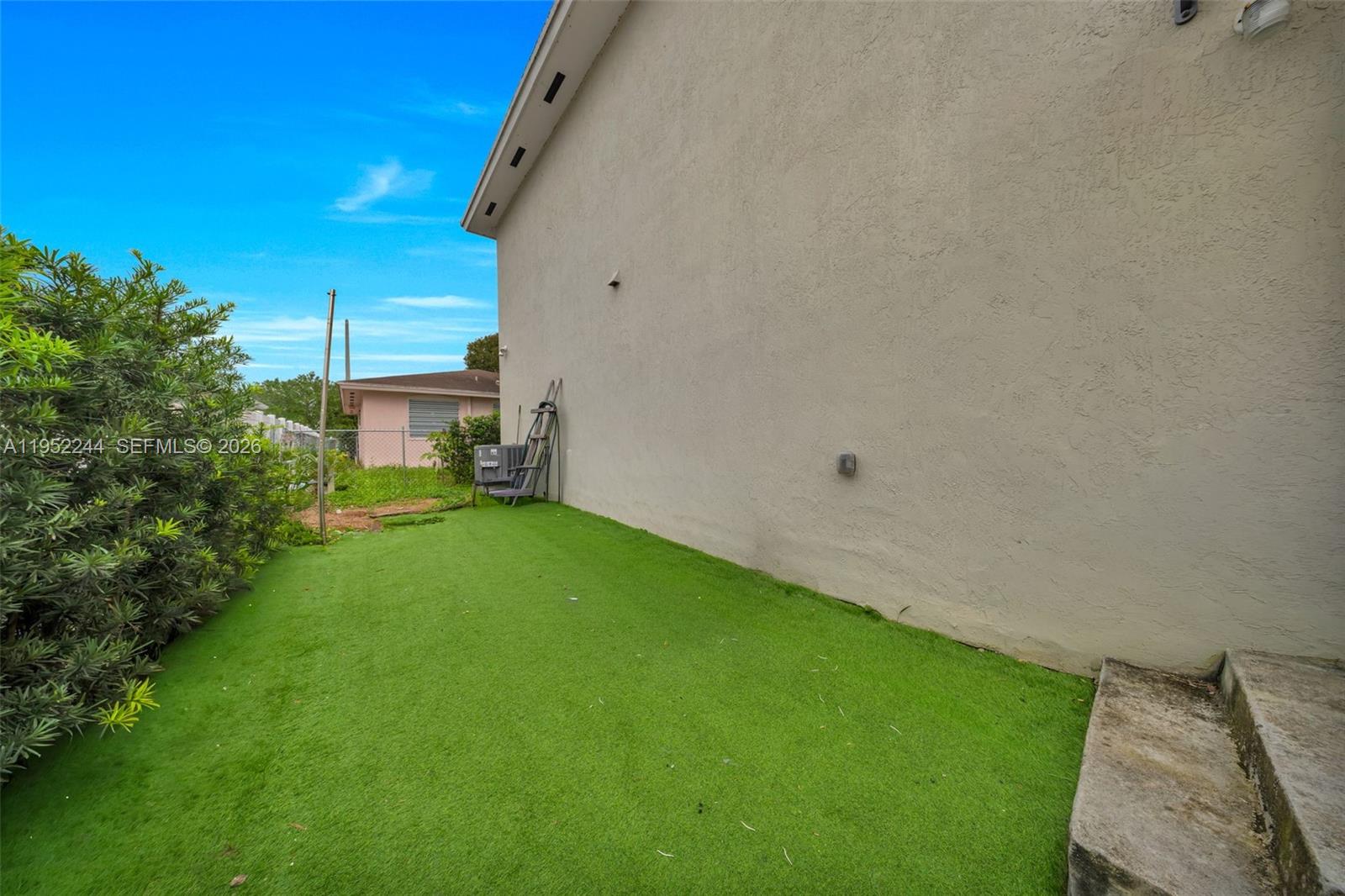 ORANGE RIDGE CT - Residential