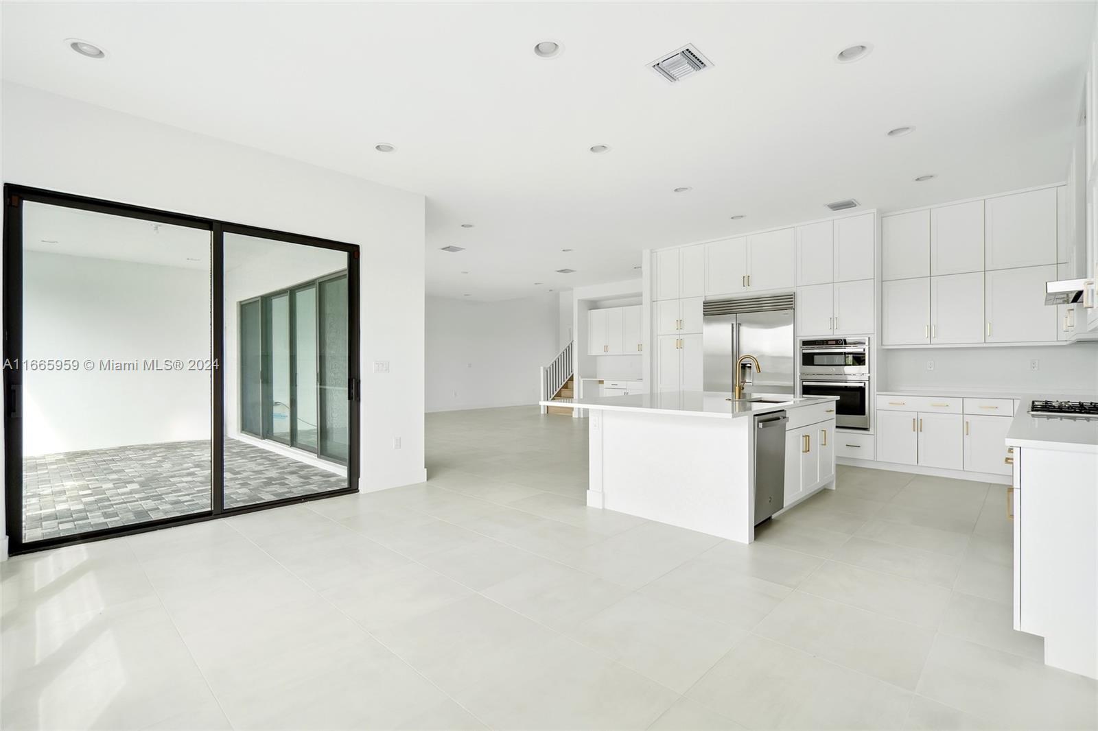 BOCA RATON GOLF COURSE PU - Residential