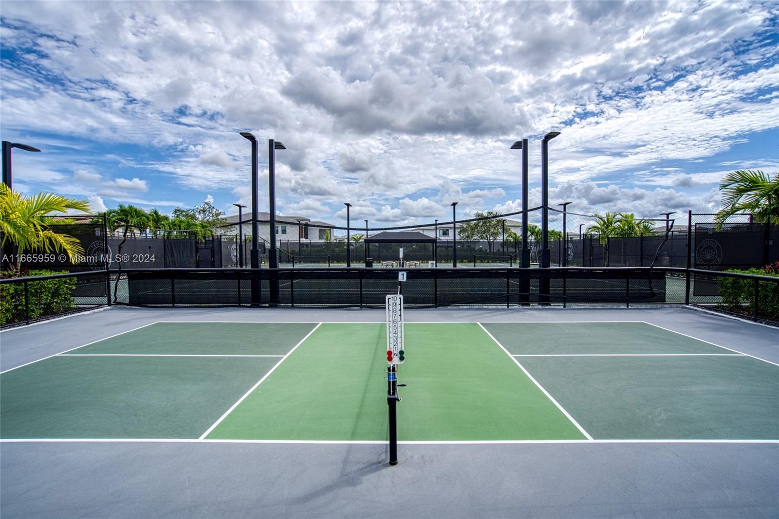 BOCA RATON GOLF COURSE PU - Residential