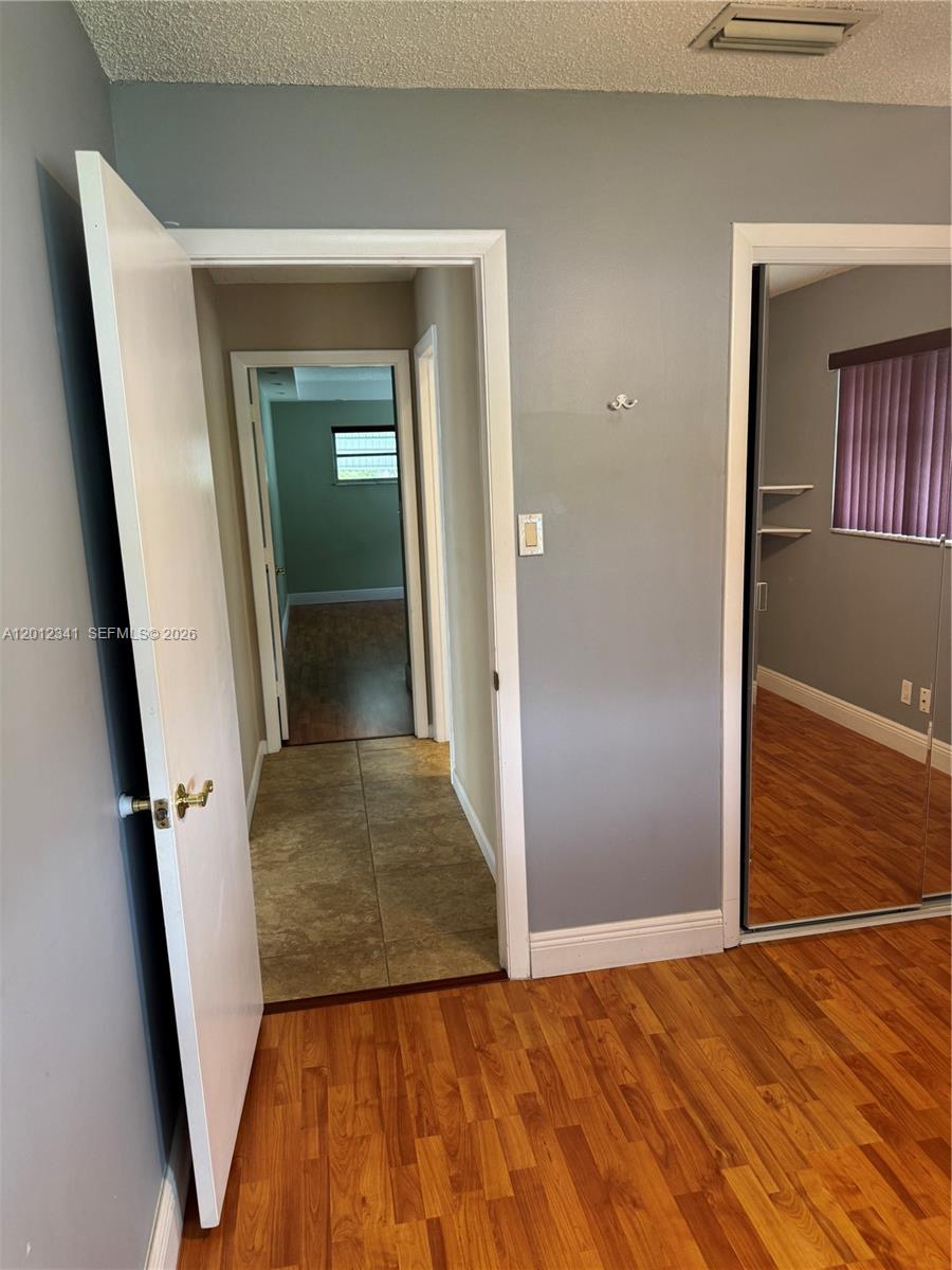 PARADISE GARDENS SEC 4 - Residential Lease