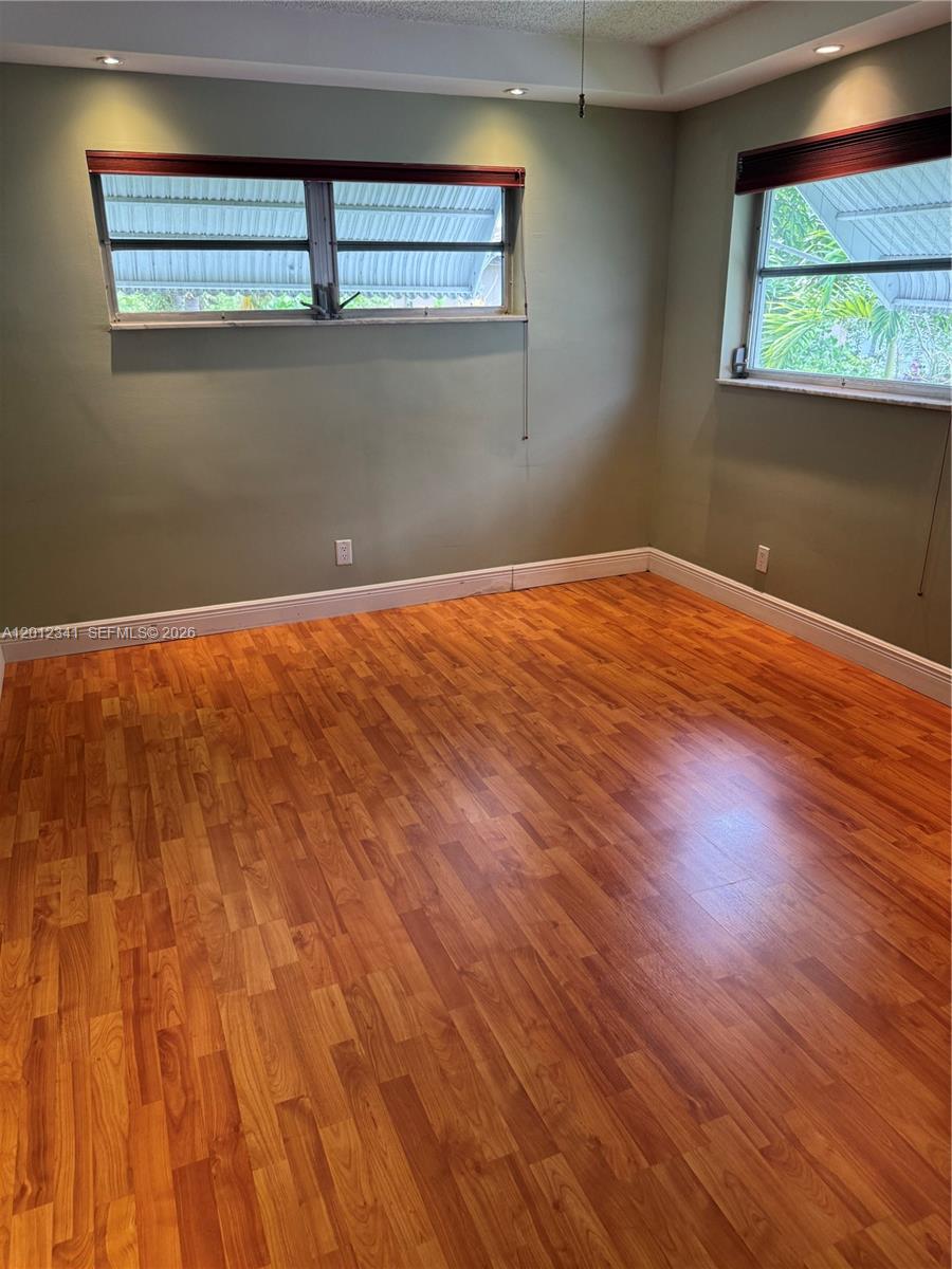 PARADISE GARDENS SEC 4 - Residential Lease