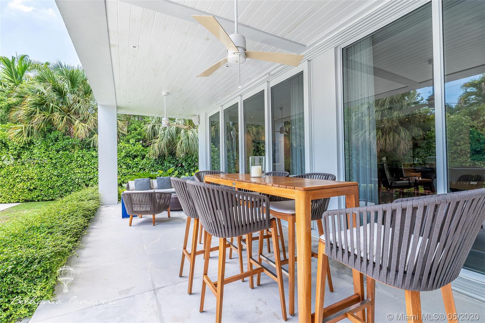 TROPICAL ISLE HOMES SUB 4 - Residential