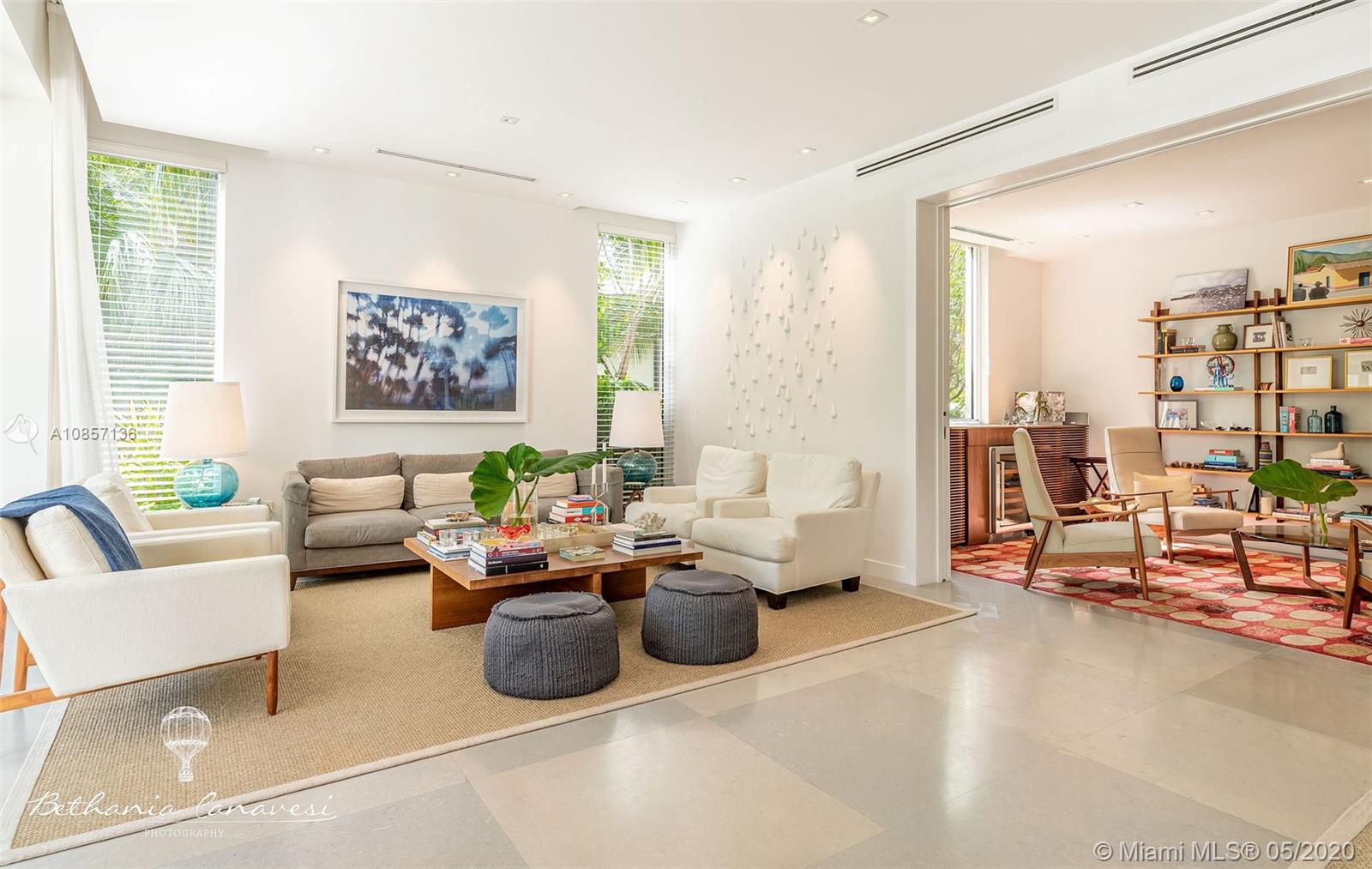 TROPICAL ISLE HOMES SUB 4 - Residential