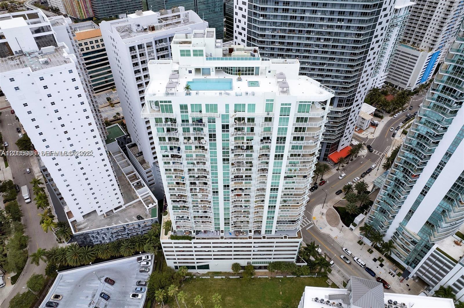 THE EMERALD AT BRICKELL - Residential Lease
