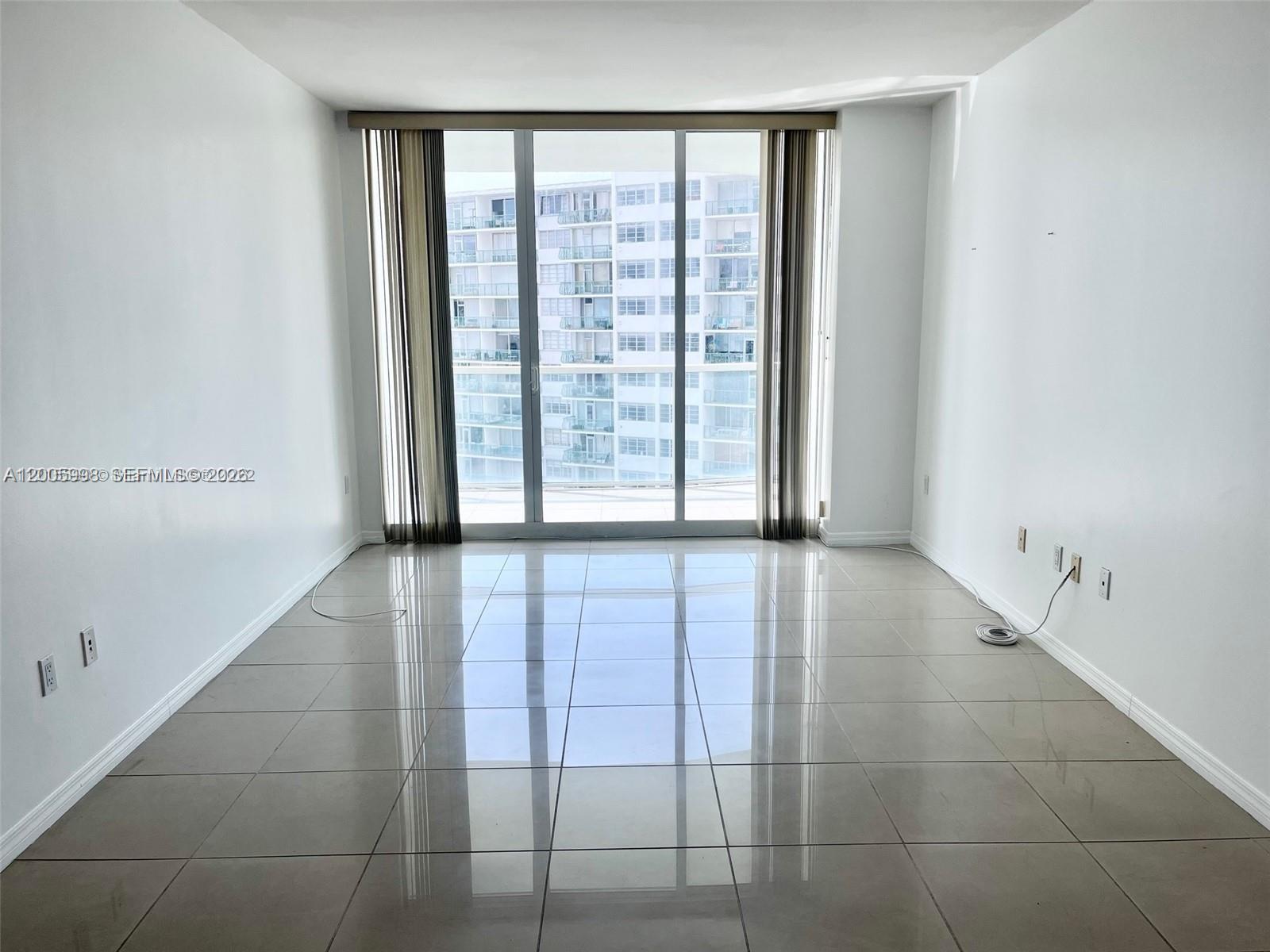 THE EMERALD AT BRICKELL - Residential Lease