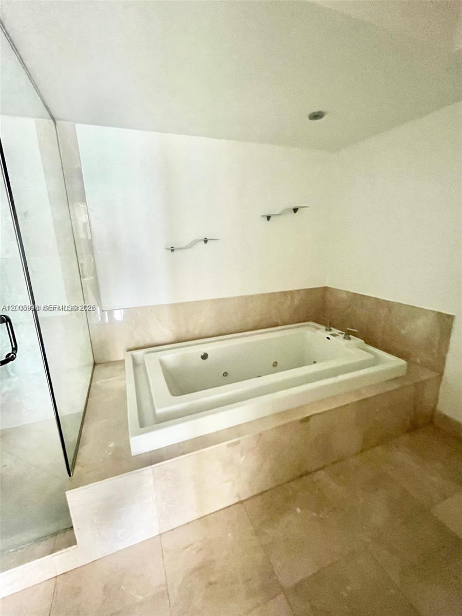 THE EMERALD AT BRICKELL - Residential Lease