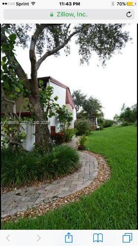 FAMILY TOWNHOUSES OF THE - Residential Lease