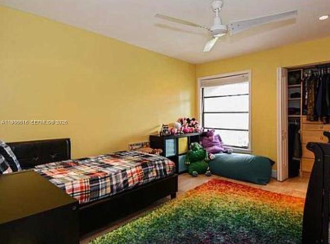 FAMILY TOWNHOUSES OF THE - Residential Lease