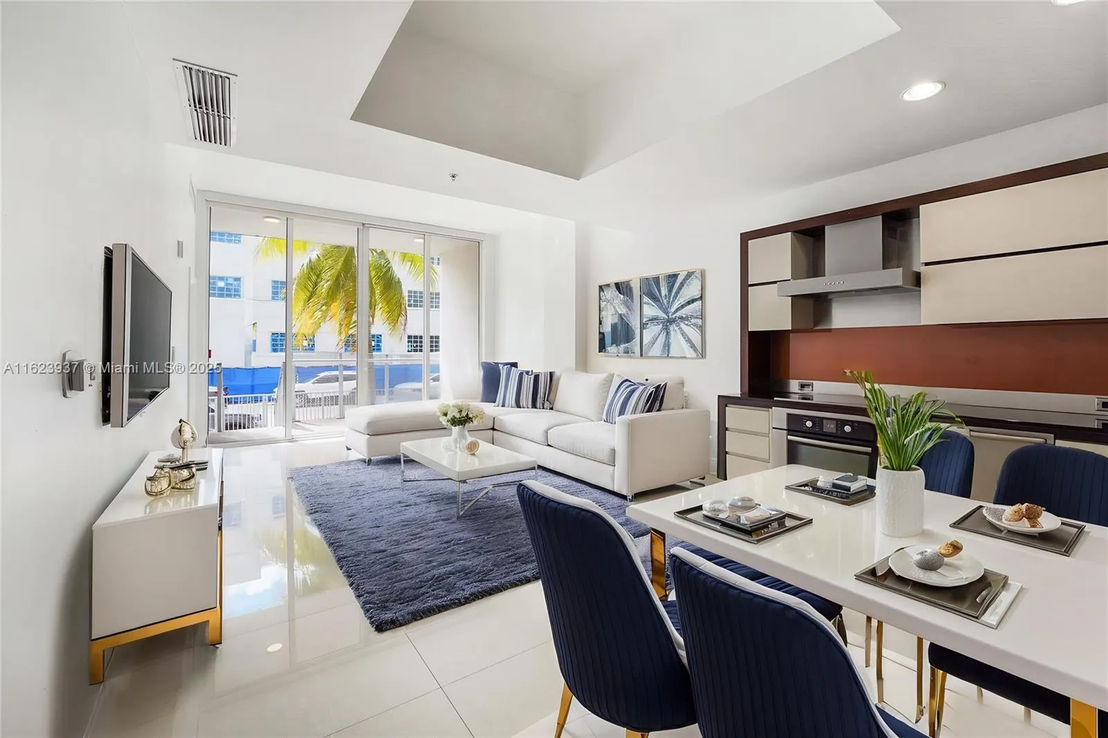 Miami Beach, Florida 33139, United States, 1 Bedroom Bedrooms, ,2 BathroomsBathrooms,Residential,Active,52072 Miami Beach, Florida 33139, United States, 1 Bedroom Bedrooms, ,2 BathroomsBathrooms,Residential,Active,52072