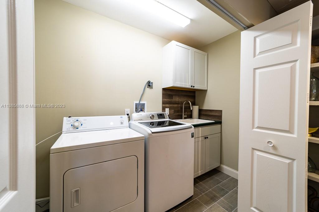 EASTERN SHORES - Residential