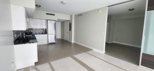 92 SW 3RD ST APT 4308, MIAMI, FL 33130 - Image 30c8d7f2b9ffe5c6bab3a03decf93631/2817340074