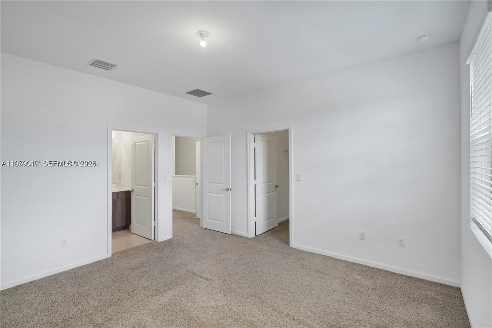 CRICKET CLUB - Residential