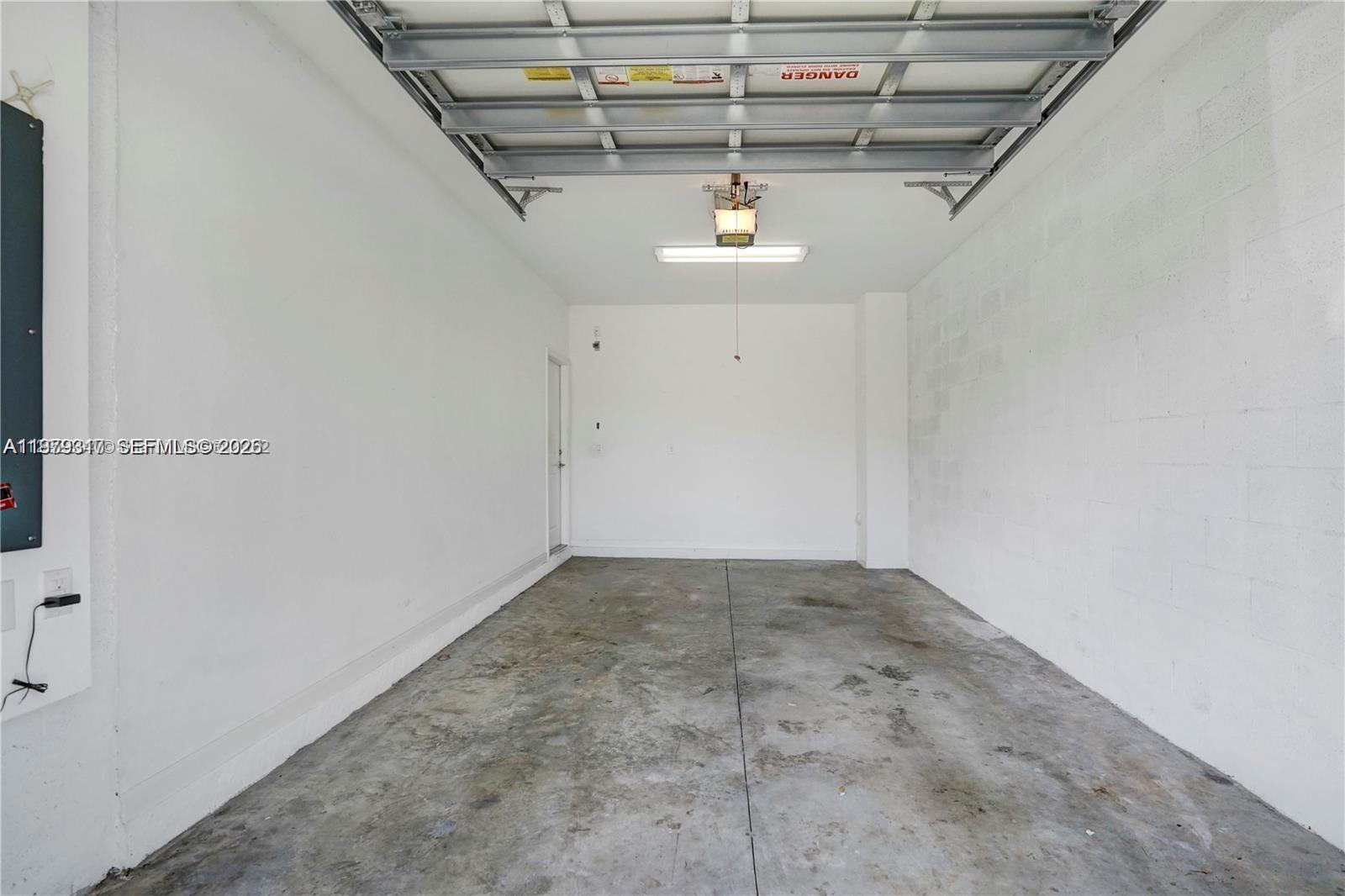 CRICKET CLUB - Residential