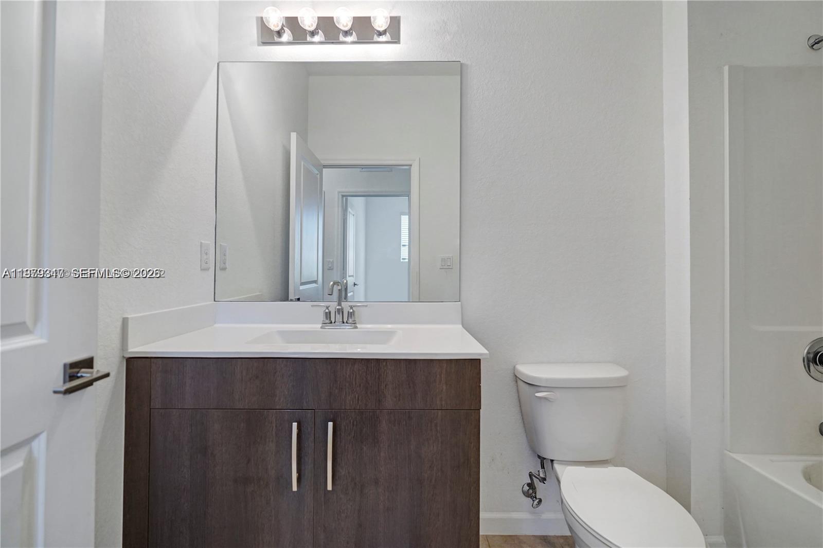 CRICKET CLUB - Residential