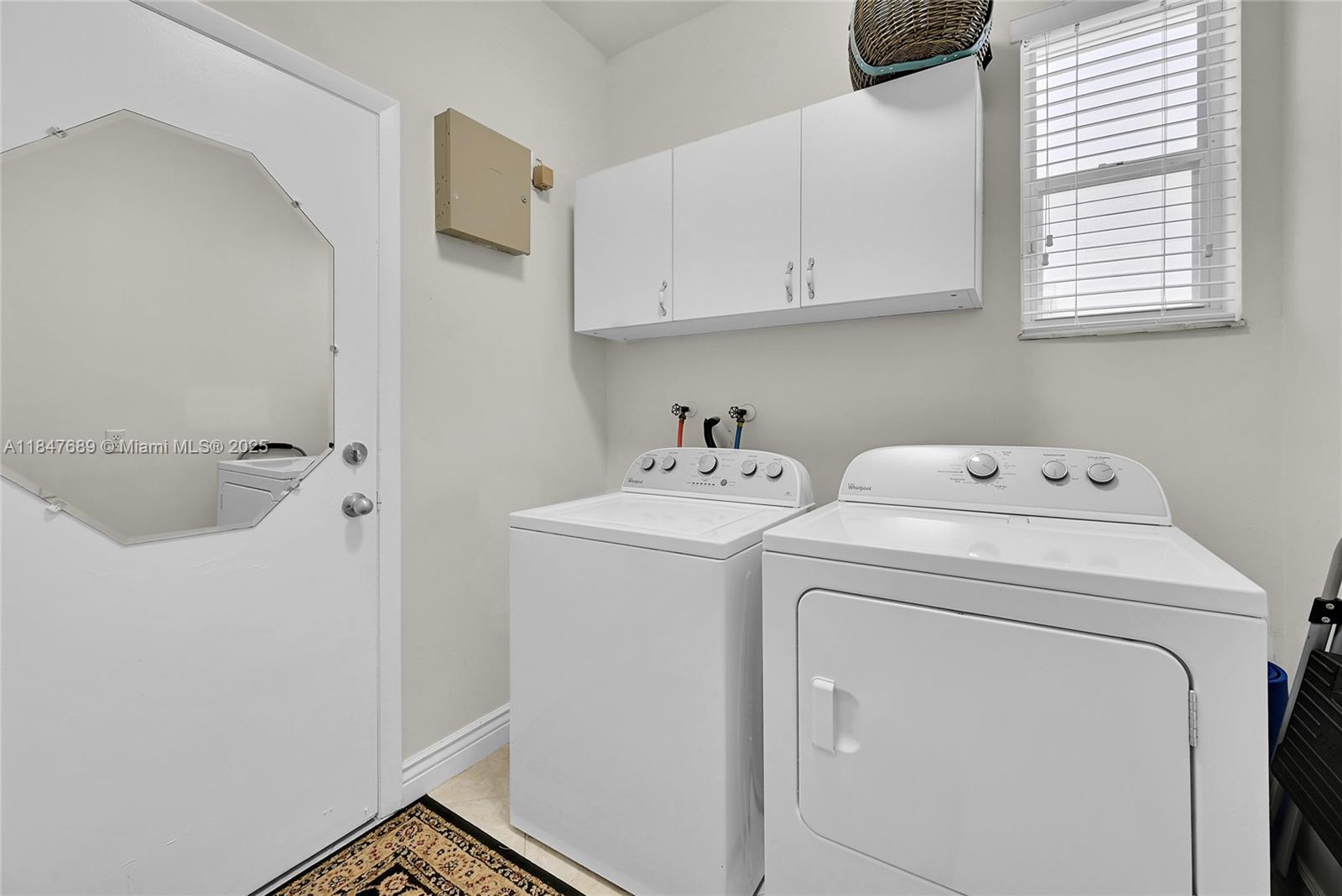 HOLIDAY SPRINGS EAST - Residential