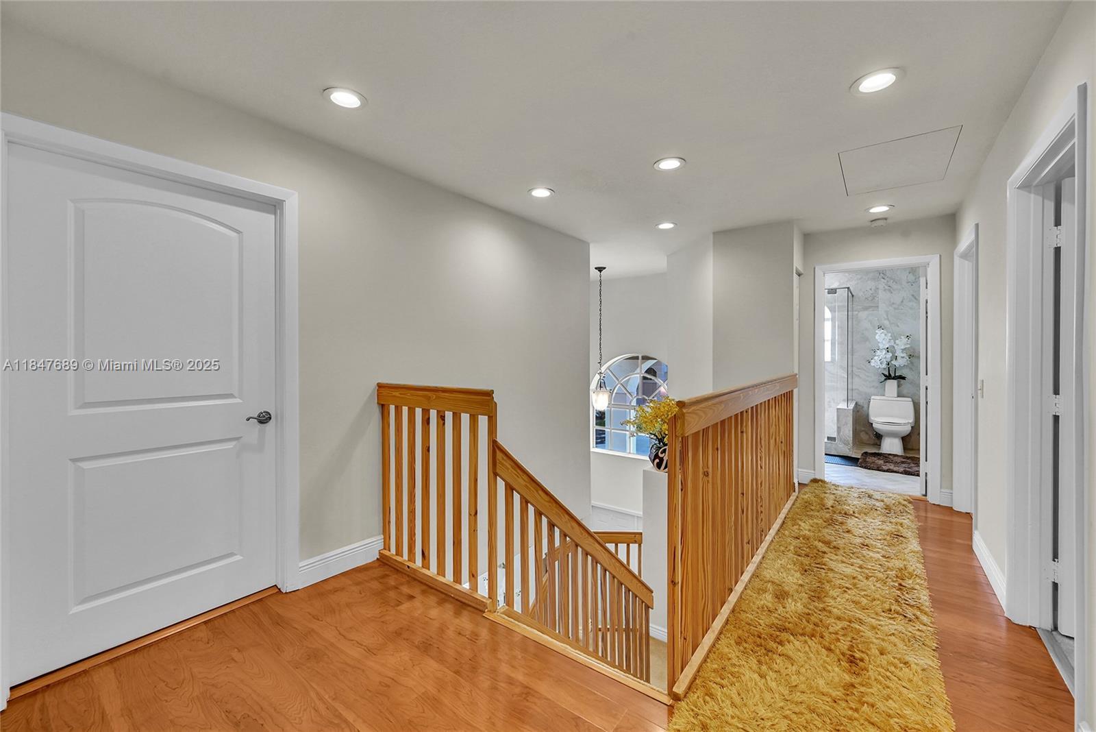 HOLIDAY SPRINGS EAST - Residential