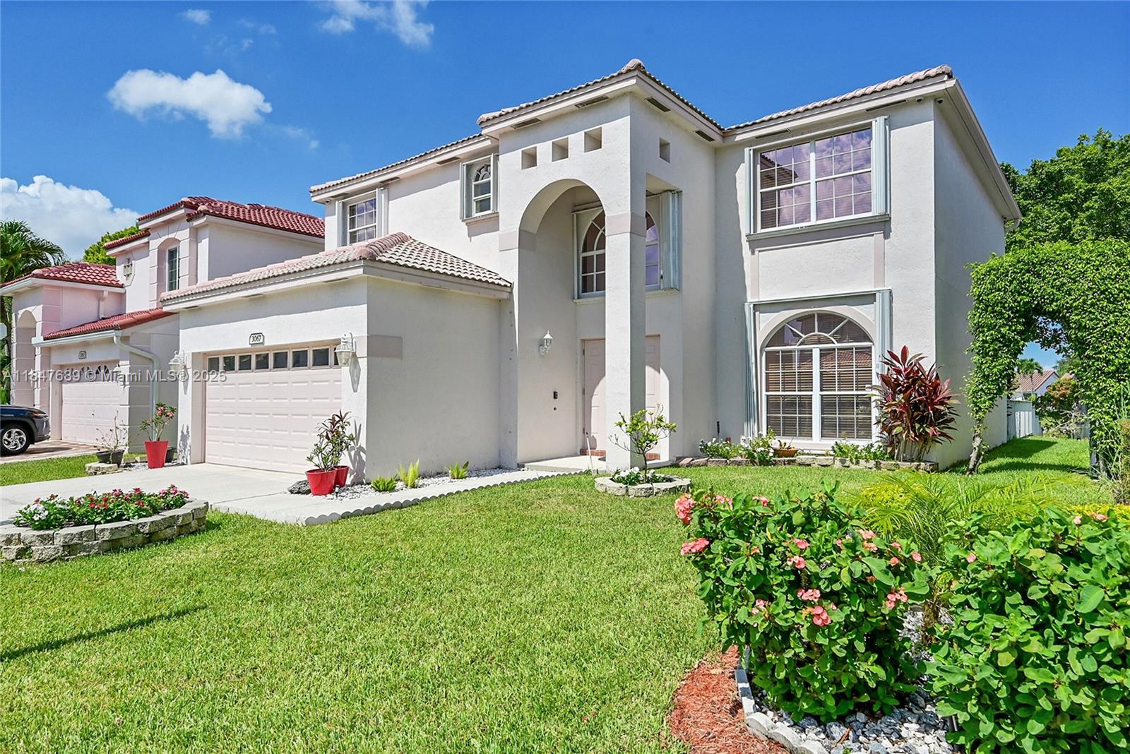 HOLIDAY SPRINGS EAST - Residential