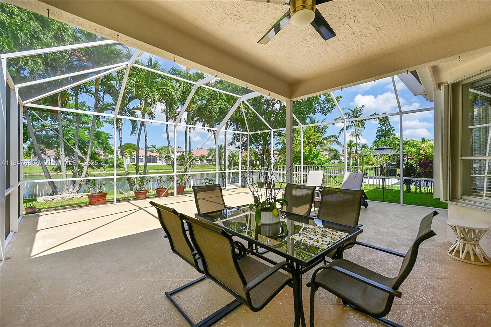 HOLIDAY SPRINGS EAST - Residential