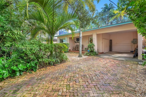 Tiny photo for 2490 Abaco Ave, Miami, FL 33133 (MLS # A12042148)