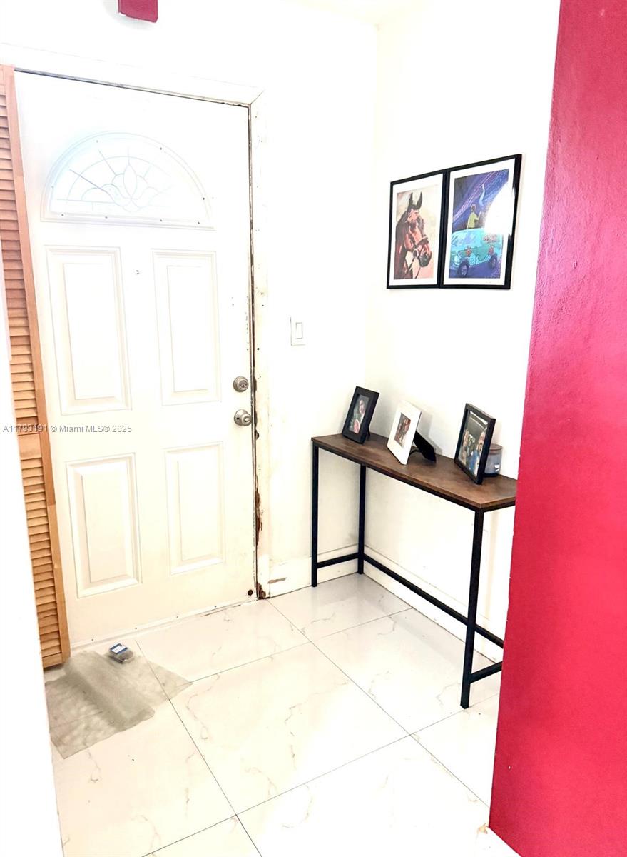 ROLLING GREEN CONDO D - Residential