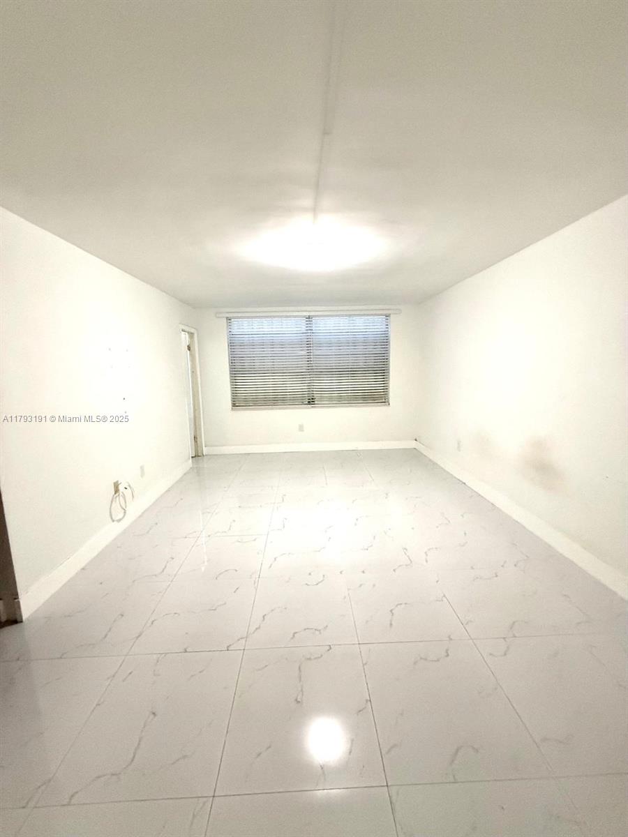 ROLLING GREEN CONDO D - Residential