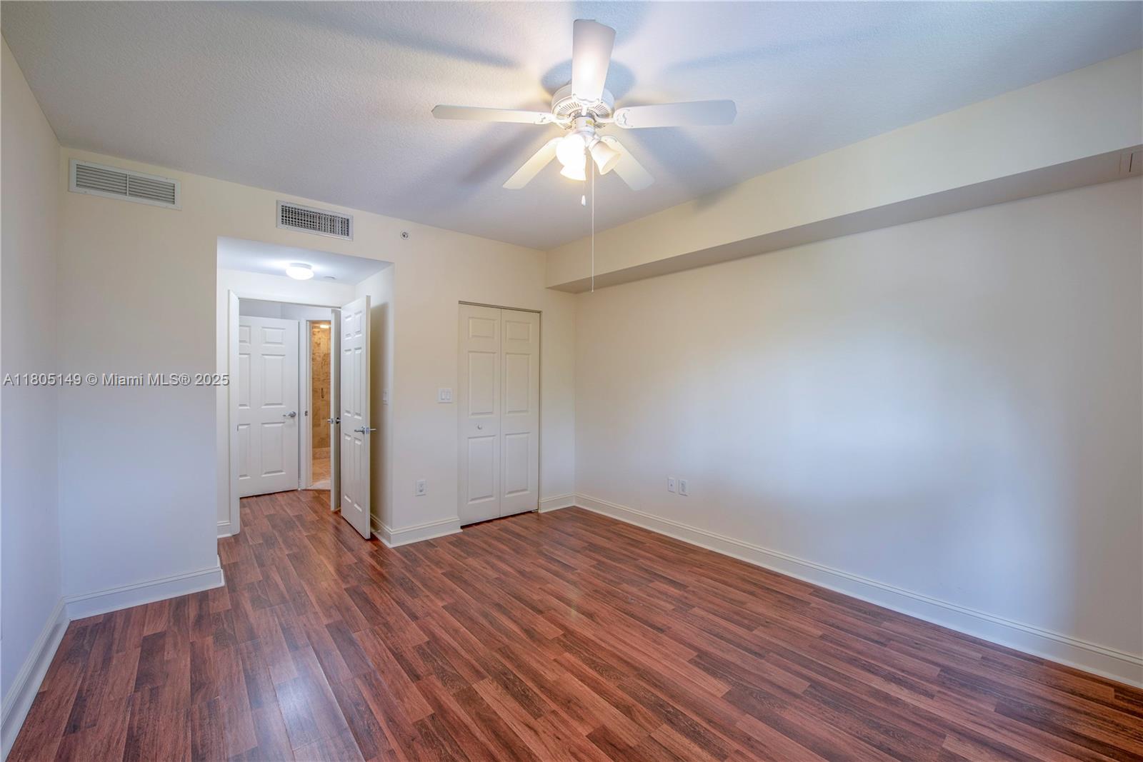 VERANDA CONDO - Residential