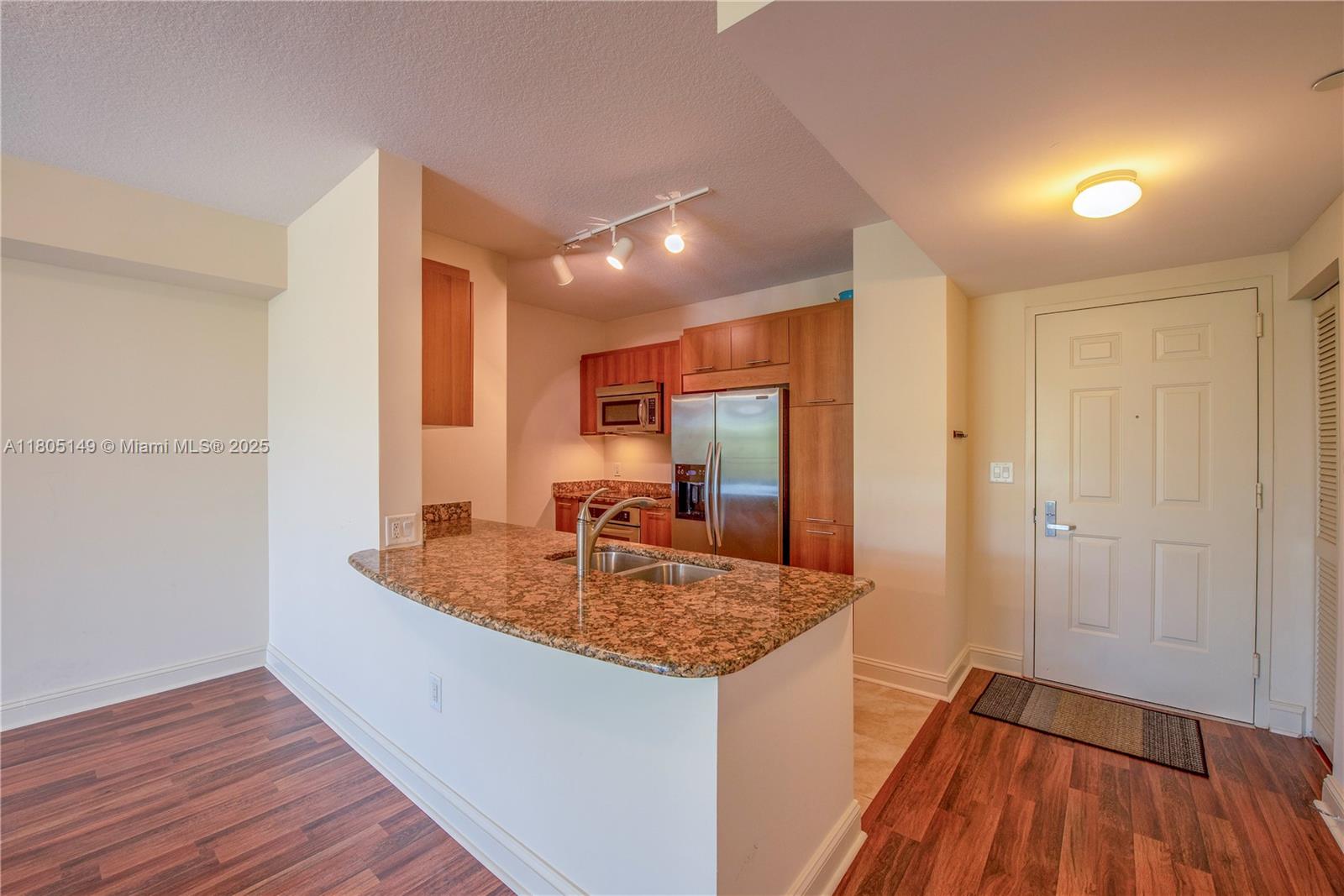 510 Nw 84th Ave 303, Plantation, Miami-Dade County, Florida - 1 Bedrooms  
1 Bathrooms - 