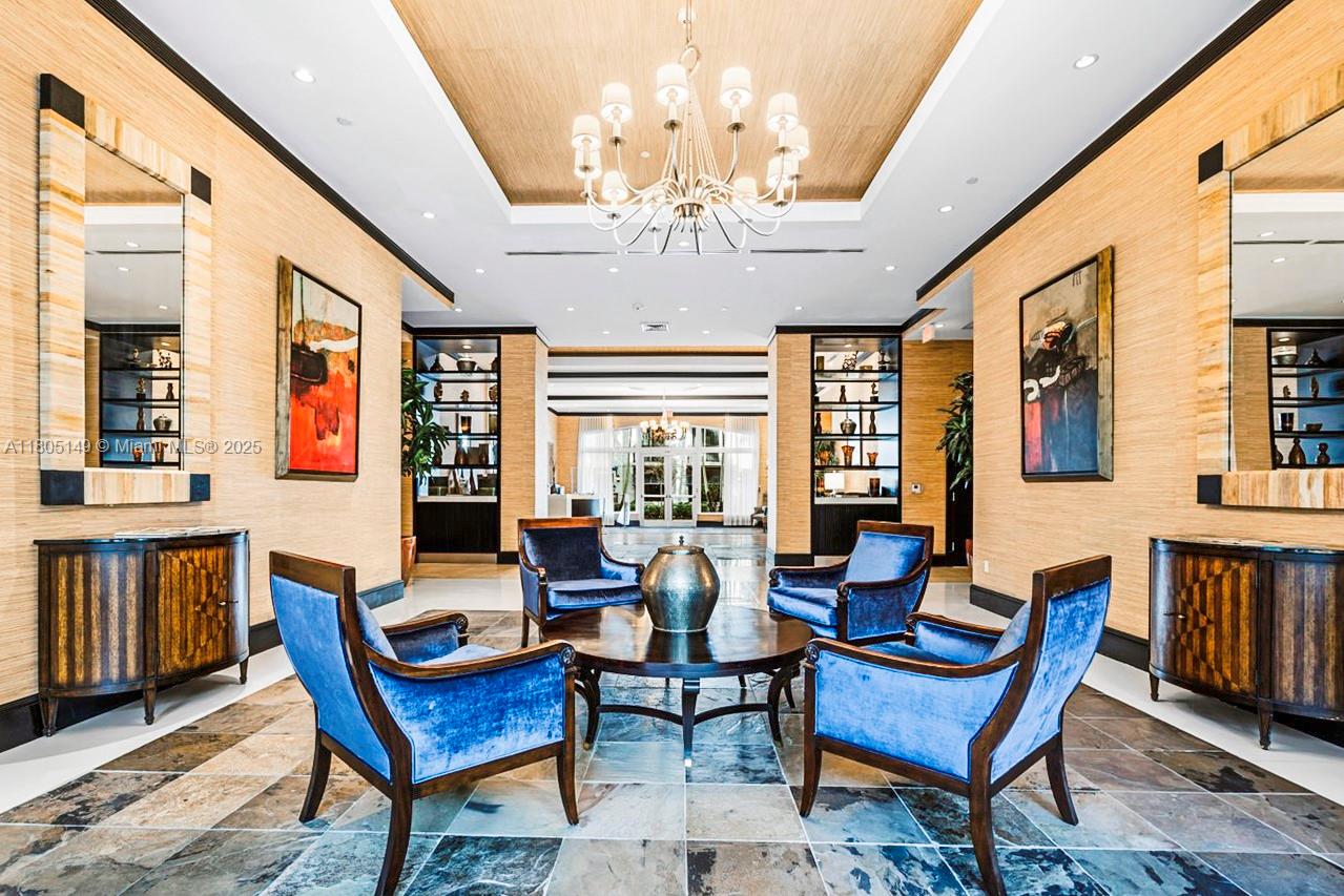 VERANDA CONDO - Residential