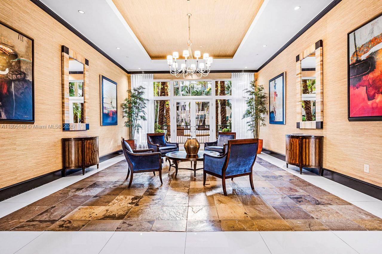 VERANDA CONDO - Residential